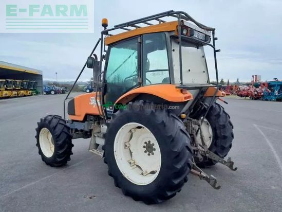 Tractor agrícola - Renault - ergos95