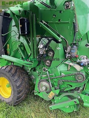 Empacadora gigant - John Deere - v 461 r