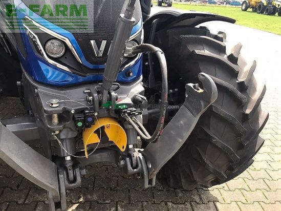 Tractor agrícola - Valtra - g135