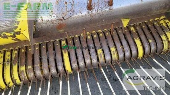 Cosechadora de Cereal - John Deere - 7400