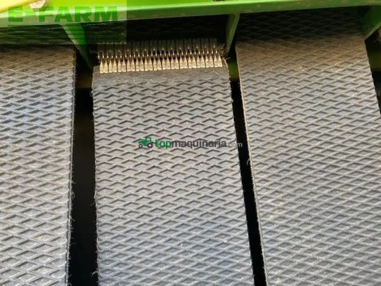 Empacadora gigant - John Deere - 570