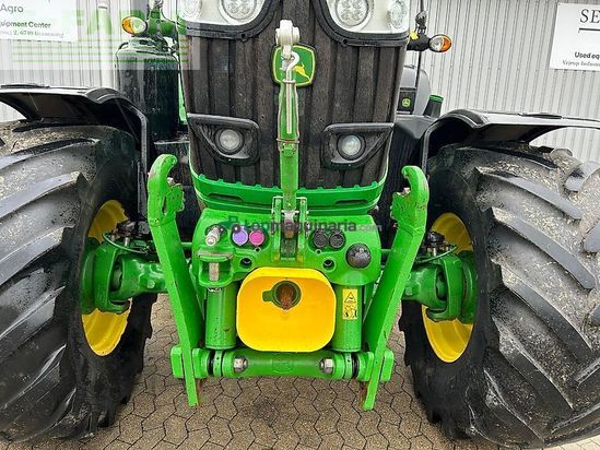 Tractor agrícola - John Deere - 6215r