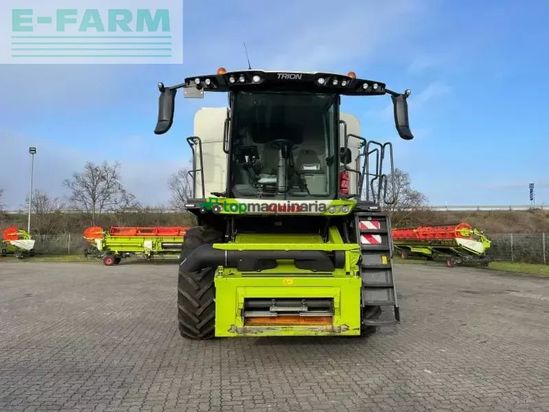 Cosechadora de Cereal - Claas - trion 520