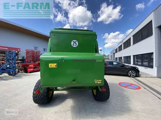 Empacadora gigant - John Deere - 864