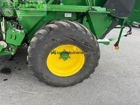 Empacadora gigant - John Deere - v461r