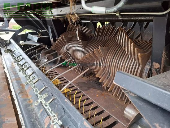 Empacadora gigant - New Holland - bb 9070 / bb9070