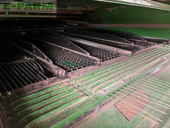 Cosechadora de Cereal - John Deere - T670