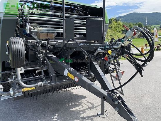 Empacadora gigant - Fendt - rundballenpresse rotana 130f combi