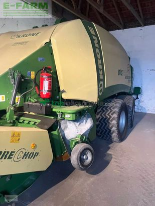 Empacadora gigant - Krone - big pack 1290 xc pre chop