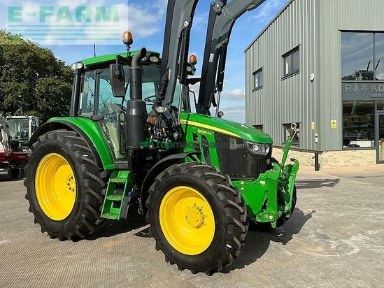 Tractor agrícola - John Deere - 6090m tractor (st26117/799)