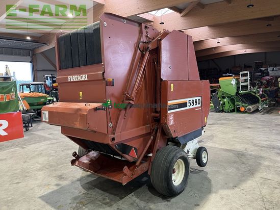 Empacadora gigant - Fiat - 5880 cropcutter