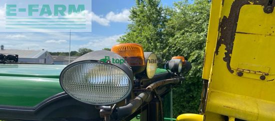 Cosechadora de Cereal - John Deere - 7700