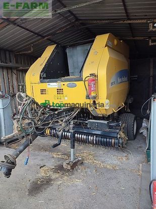 Empacadora gigant - New Holland - br 750 a