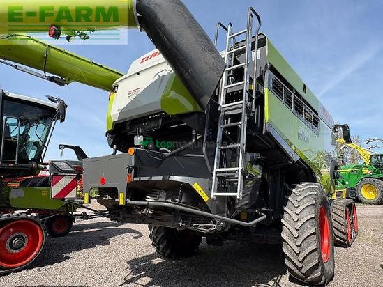 Cosechadora de Cereal - Claas - lexion 8700 terra trac