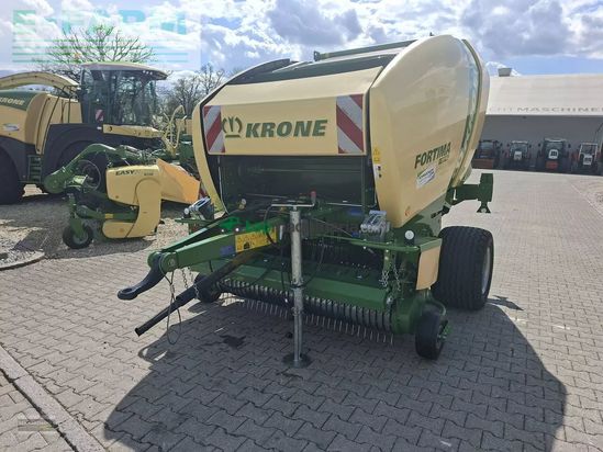 Empacadora gigant - Krone - fortima v 1500 mc