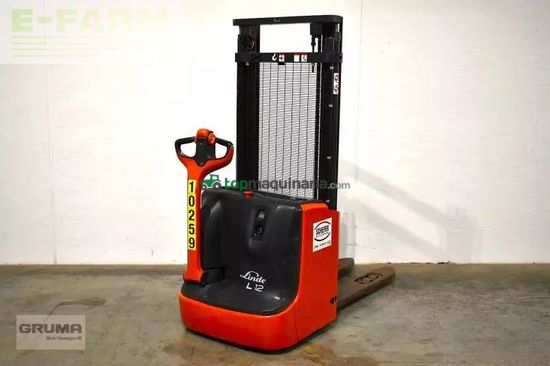 Elevadora - Linde - l 12 i 1172