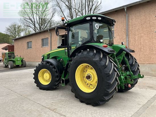 Tractor agrícola - John Deere - 8310r powr shift *motor neu*