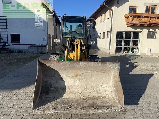 Minicargadora - Komatsu - wa 80m-7