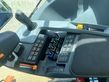 Tractor agrícola - Valtra - t215 d forst mit rüfa und forstkabine