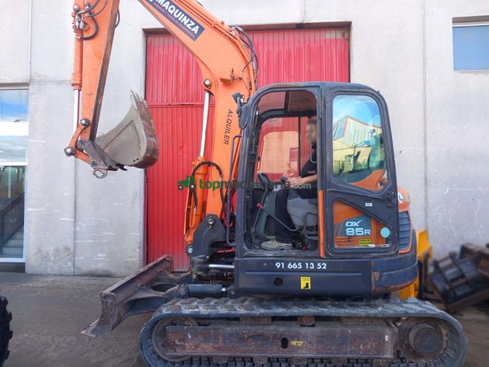 Miniexcavadora DOOSAN DX85R-3