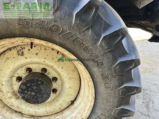 Cosechadora de Cereal - New Holland - fr 9050