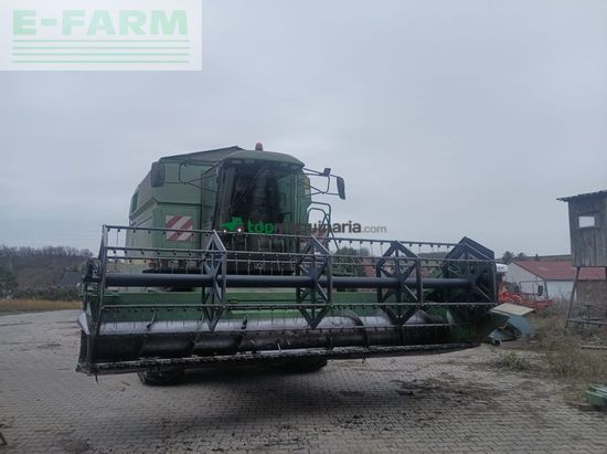 Cosechadora de Cereal - John Deere - 2256