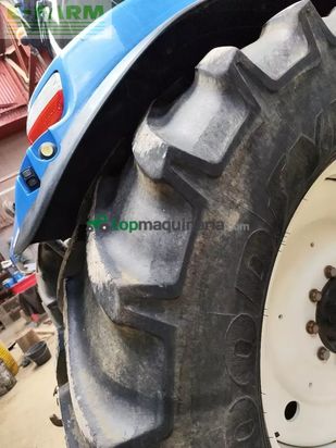 Tractor agrícola - New Holland - t7060