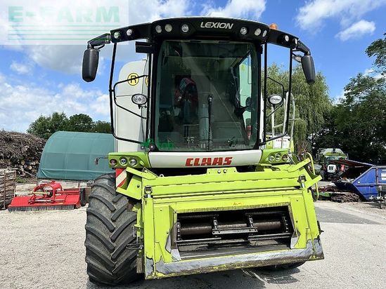 Cosechadora de Cereal - Claas - lexion 630 montana