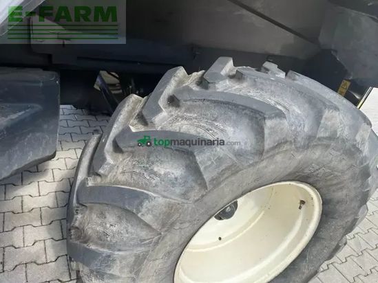 Cosechadora de Cereal - New Holland - fr 9050