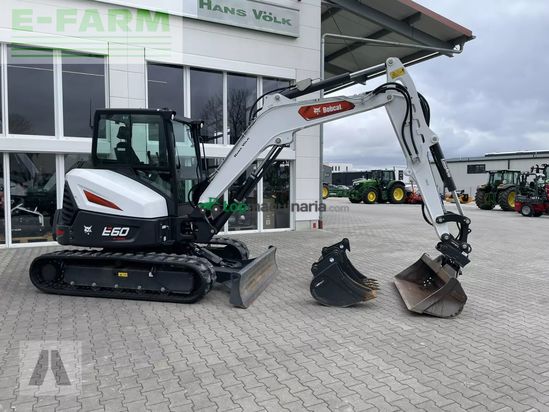 Excavadora - Bobcat - e 60