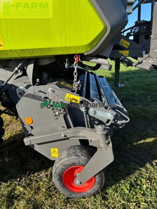 Empacadora gigant - Claas - variant 585 rc