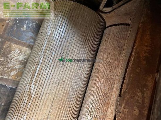 Cosechadora de Cereal - New Holland - fr9060