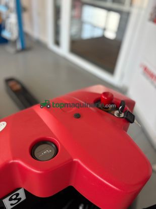 TRANSPALETA NUEVA A ESTRENAR MANITOU EP-15 LITHIUM