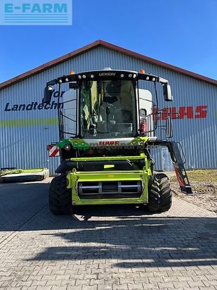 Cosechadora de Cereal - Claas - lexion 8700 tt