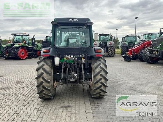 Tractor agrícola - Valtra - a 83 h