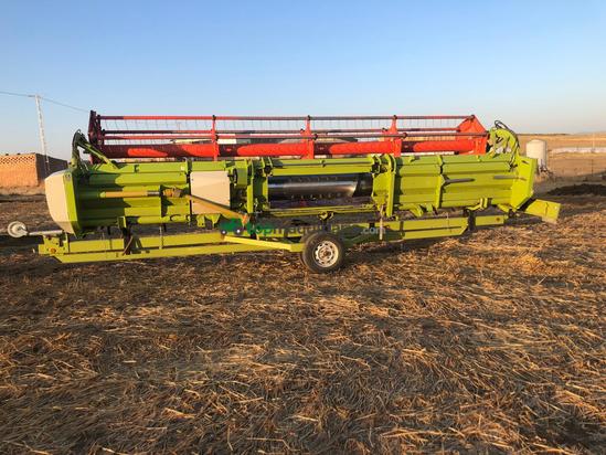 Cosechadora de Cereal - Claas -  Tucano 440