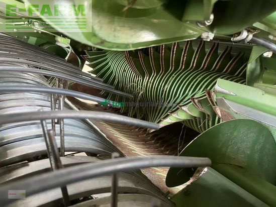 Empacadora gigant - Krone - comprima cv 150 xc