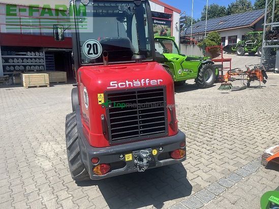 Minicargadora - Schaffer - 3650 m. kabine
