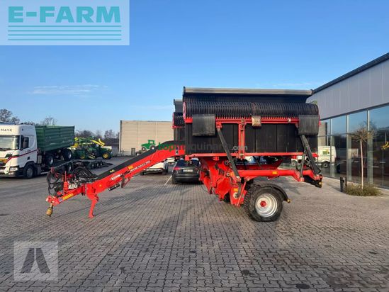 Rastrillo - Kuhn - merge maxx 950 bandschwader