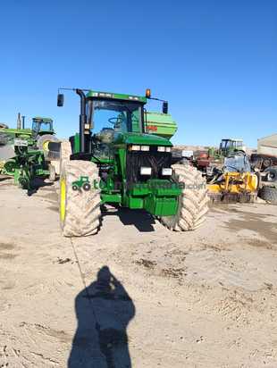 Tractor agrícola - John Deere - 8300