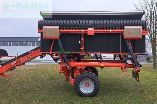 Rastrillo - Kuhn - merge maxx 1090