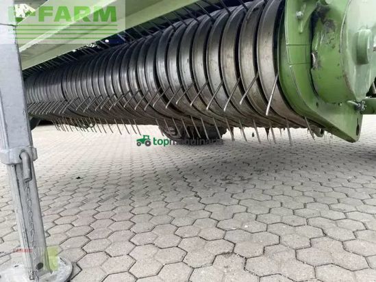 Empacadora gigant - Krone - comprima v 150 xc xtreme