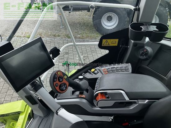 Cosechadora de Cereal - Claas - jaguar 870 + pick up 300