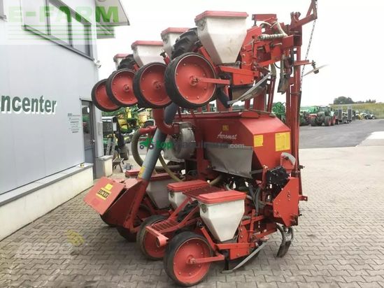 Sembradora monograno mecanica - Becker - aeromat 8 s