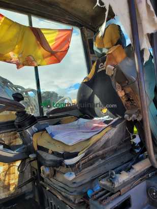 Retroexcavadora Case Giratoria de ruedas modelo 1188