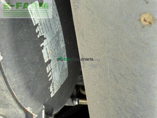 Cosechadora de Cereal - New Holland - cx 8070