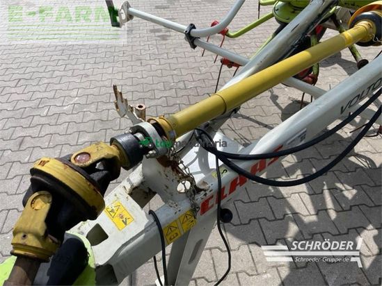 Henificador - Claas - volto 800 t