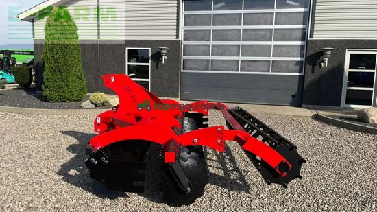 Grada rotativa - Dexwal - 3 m med rørpakkervalse og 560mm tallerkner