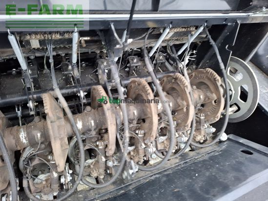 Empacadora gigant - New Holland - bb 1270 rc loopmaster / bb1270