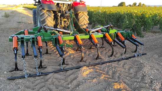 CULTIVADOR CHISEL 15 BRAZOS 40X30 CON PROTECTOR